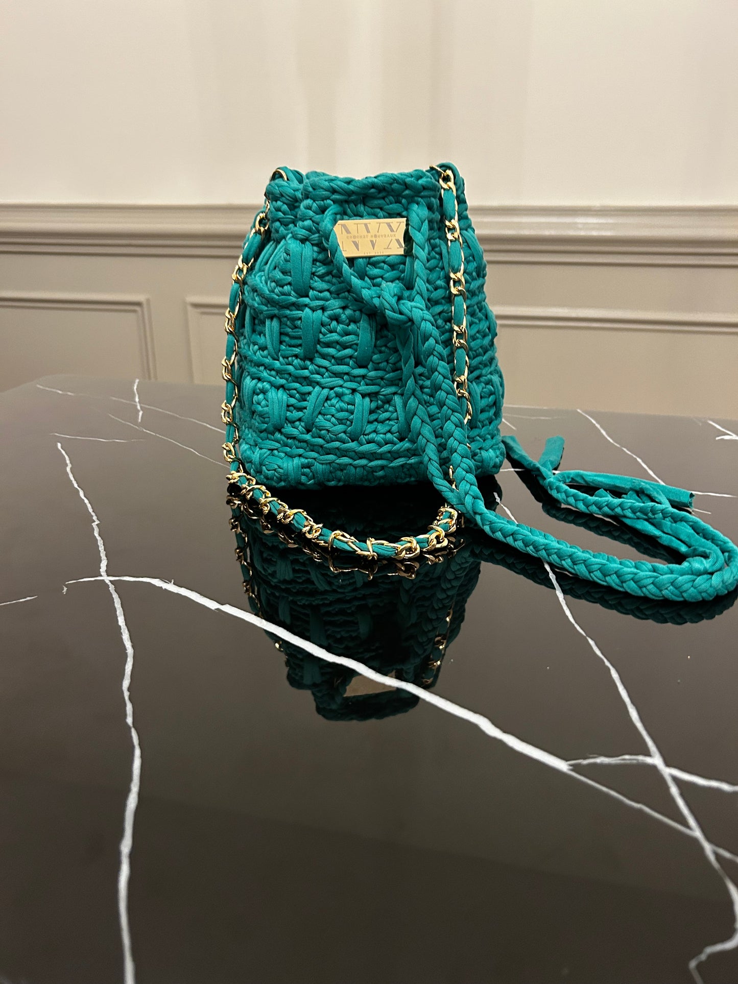 Crocheted Women's Green Bucket Bag With Gold Chain Handle