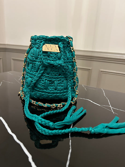 Crocheted Women's Green Bucket Bag With Gold Chain Handle