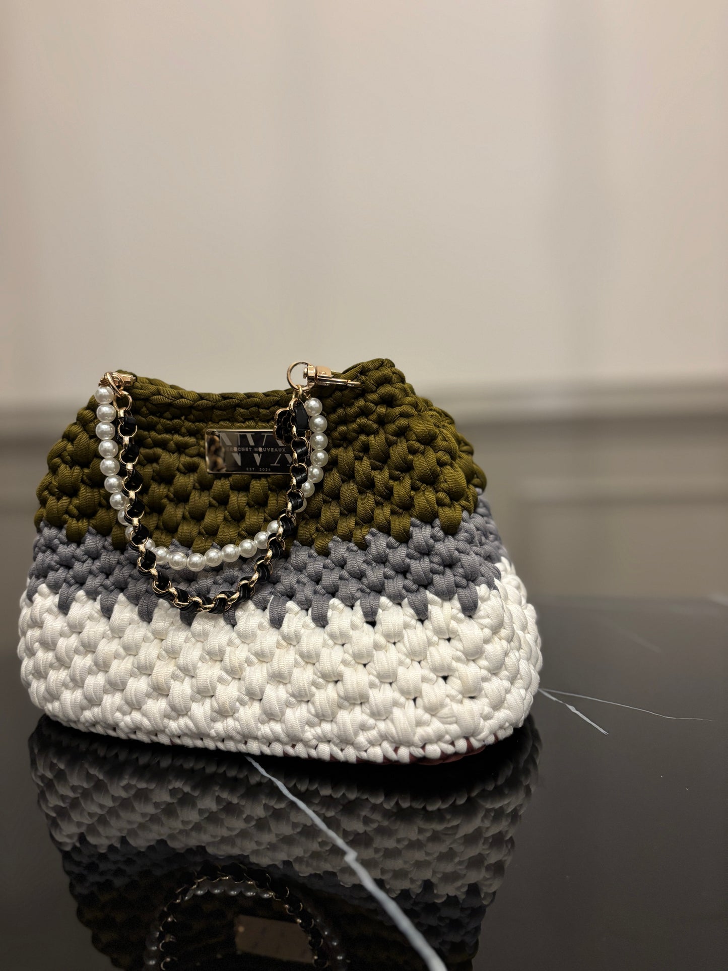 Crocheted Women's Small Multicolor Handbag With Pearl and Chain Dual Handle